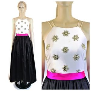 Aidan Mattox White Black Halter Beaded Gown 8 NWT